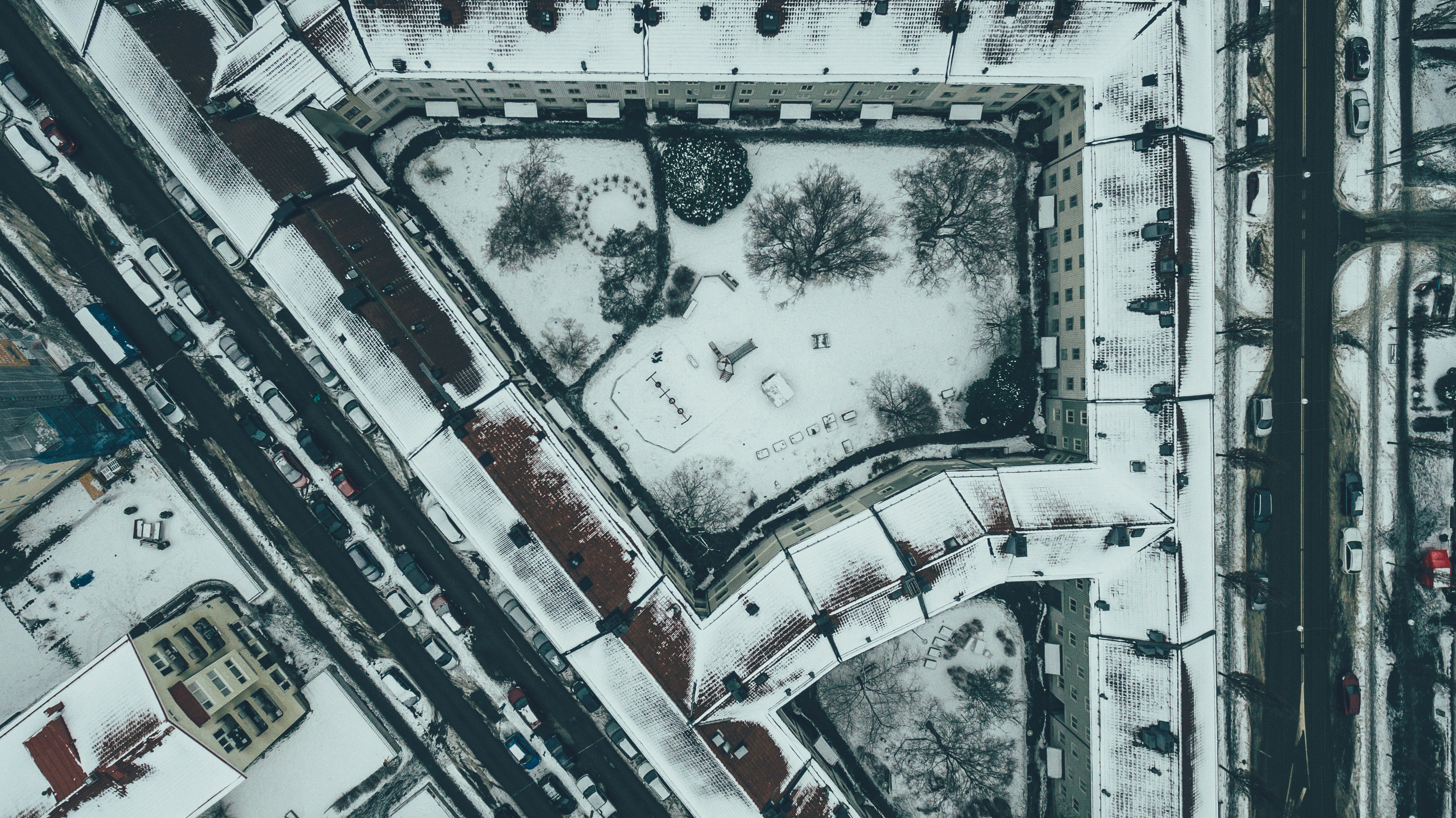 aerial view photography of buildings